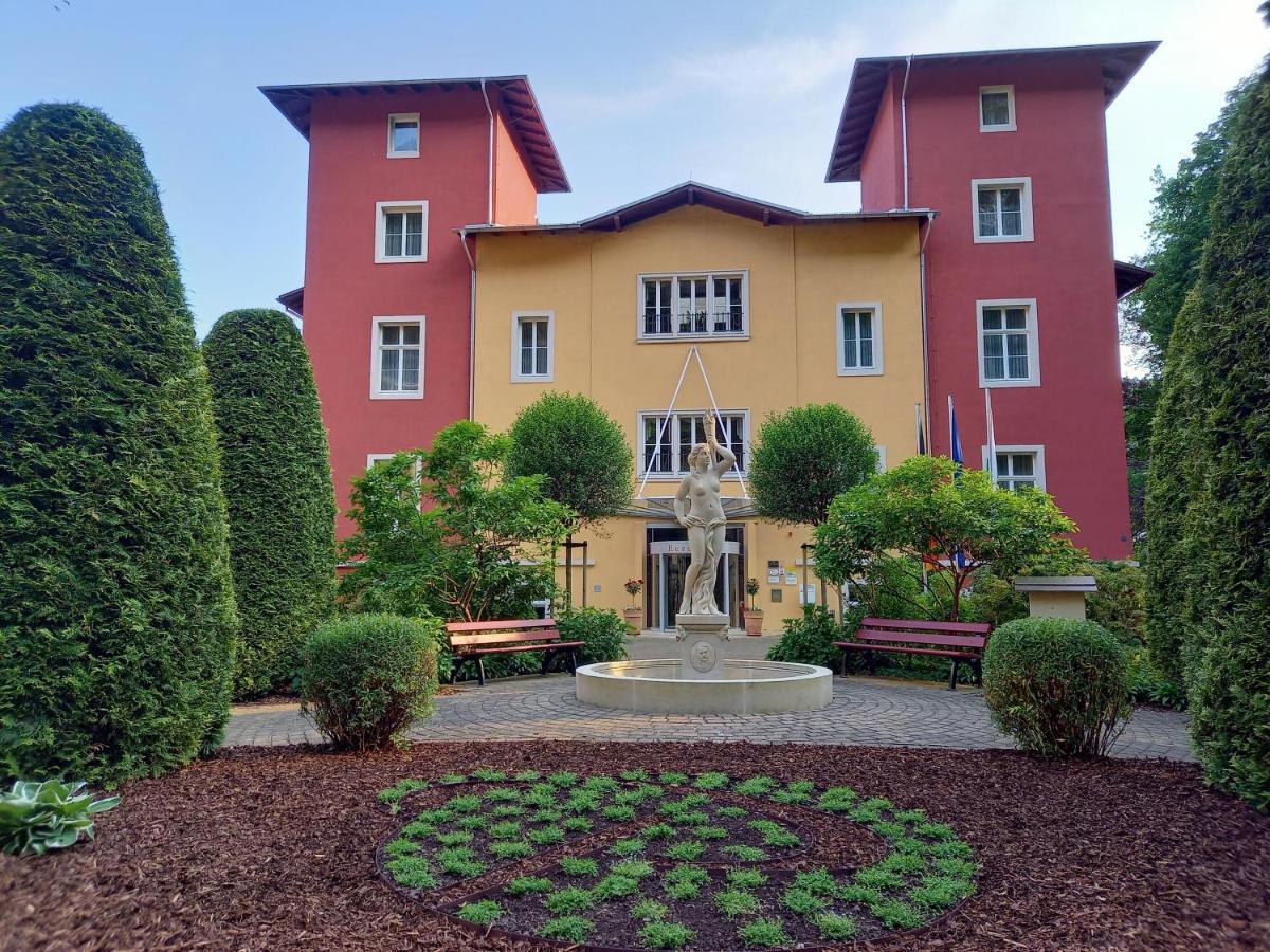 Parkhotel Bad Schandau Bagian luar foto