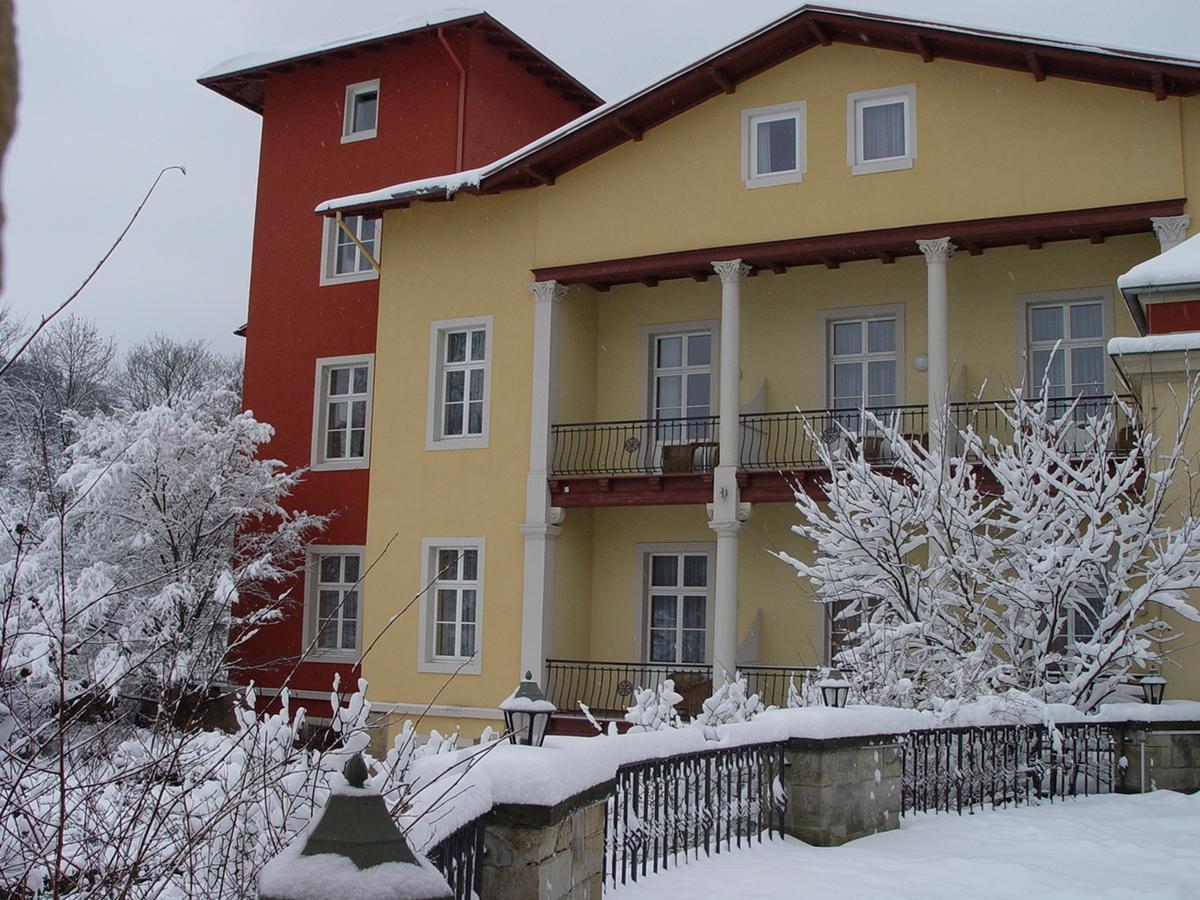 Parkhotel Bad Schandau Bagian luar foto